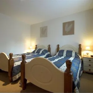 The Ferguson Fawsitt Arms & Country Hotel Walkington (Suffolk)